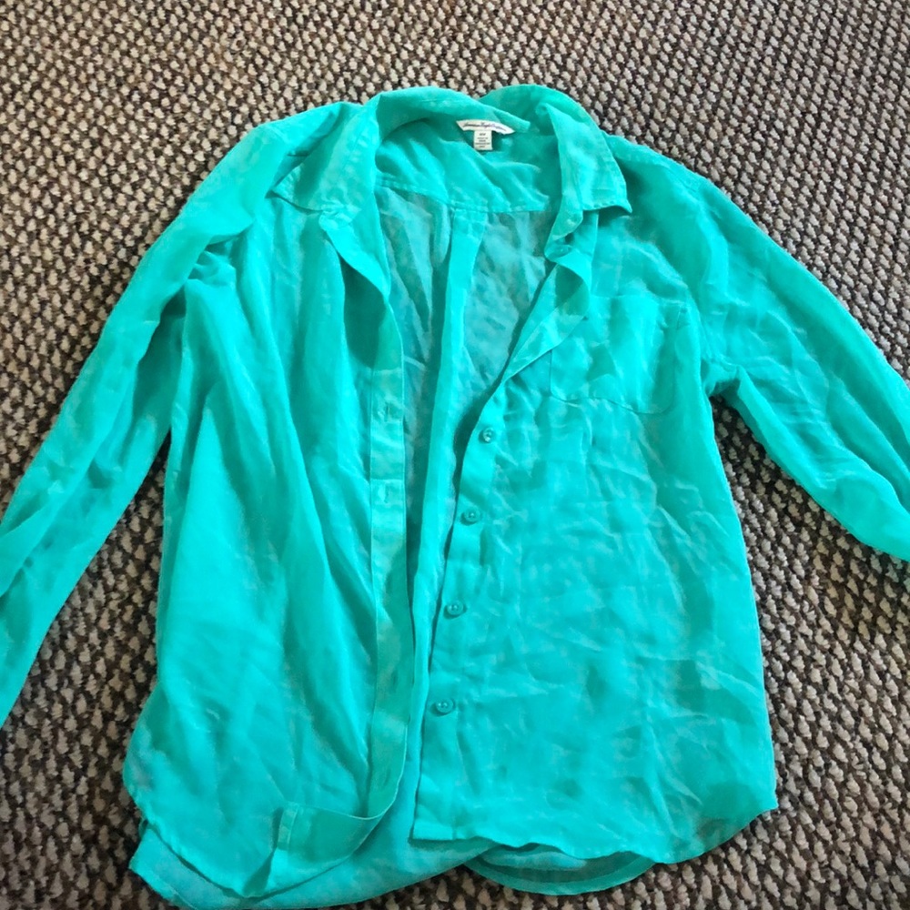 American Eagle long sleeve button up